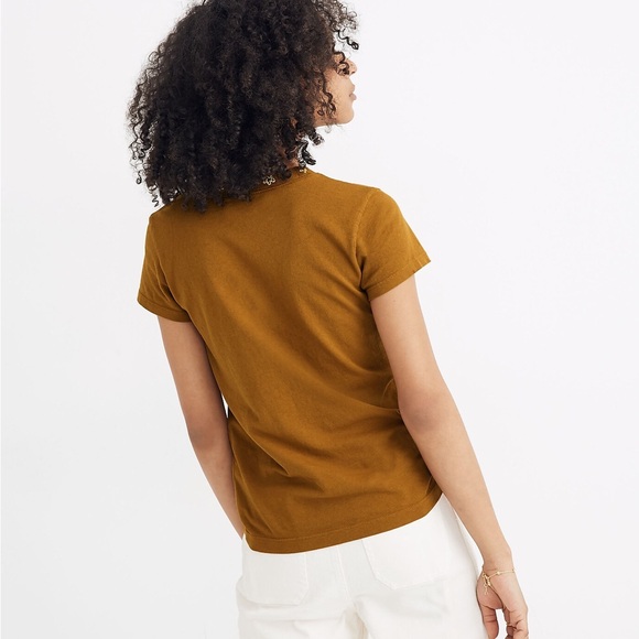 Rivet & Thread Daisy Embroidered Vintage Tee - Picture 3 of 8